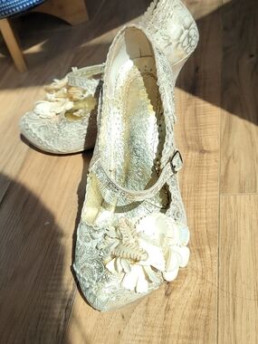 Irregular Choice Ivory Floral Lace Mary Jane Heels